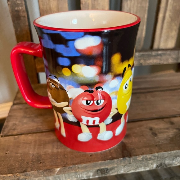 M&M Coffee Mug - Welcome to Fabulous Las Vegas Nevada - Picture 3 of 7